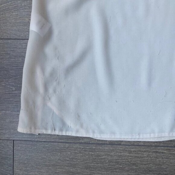 Aritzia Babaton Women's Blouse Sleeveless Tank Top Cut out front Cream Size XS - Picture 12 of 15